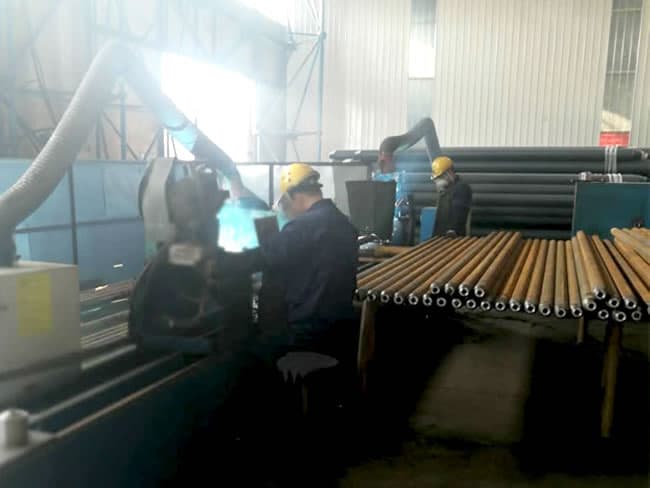 敦化加油站网架安装